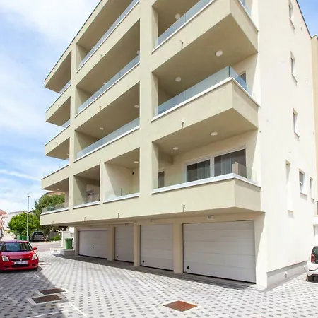 Majic Apartman *
